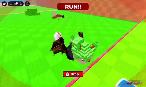 Player carrying a stolen Egg while returning along the red route in Steal An Egg